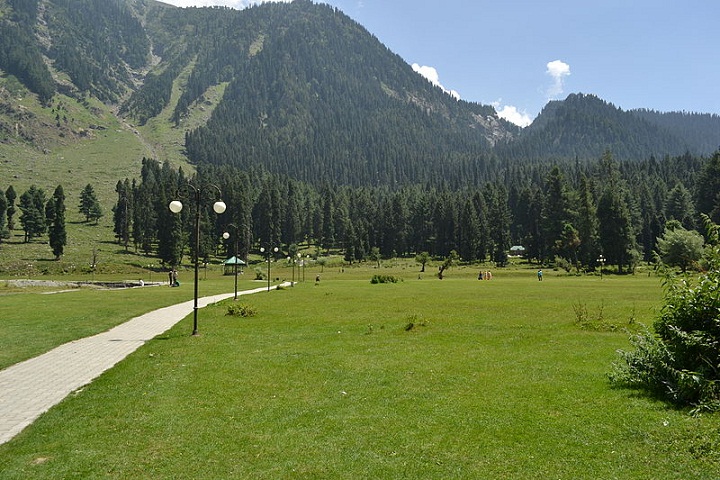 Betaab Valley@Globalduniya